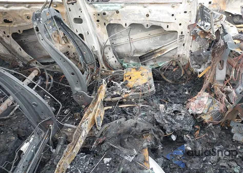 2025 Ford Escape Active z USA, uszkodzony, nr VIN 1FMCU9GN5SUA05869